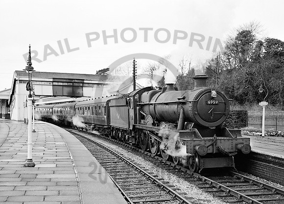 6959 Devizes 210364 HB650
