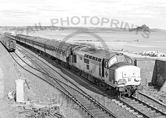 37696-Y-Penzance-080595-JC109