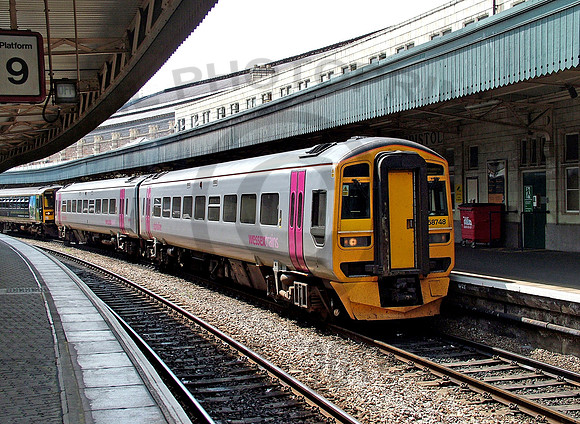 158748 Bristol 040804 JC211