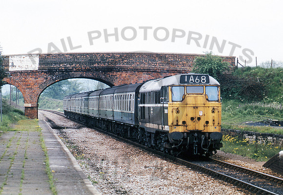 5668 Charlbury 0673 RPCJV966