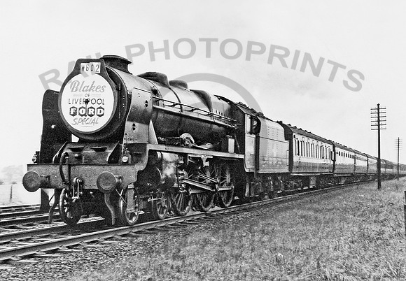 46114 Hal;ton Junction 1960 RW933
