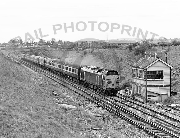 50043-ClinkRoadFrome-130578-JC