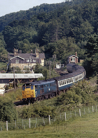 31458-KirkhamAbbey-150685-JC878