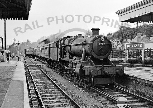 6959 Devizes 210364 HB643