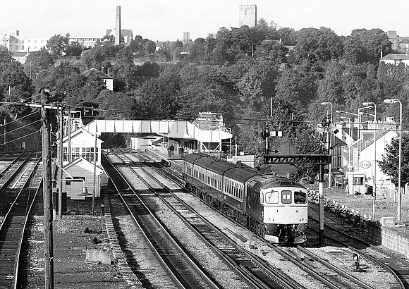 33022-Y-Haverfordwest-070983-HB587