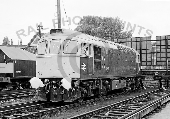 D6587  1970 JDC506