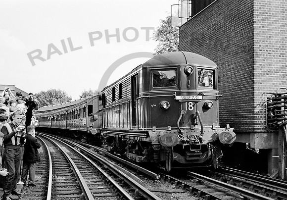 18 Rickmansworth 090961 HB987