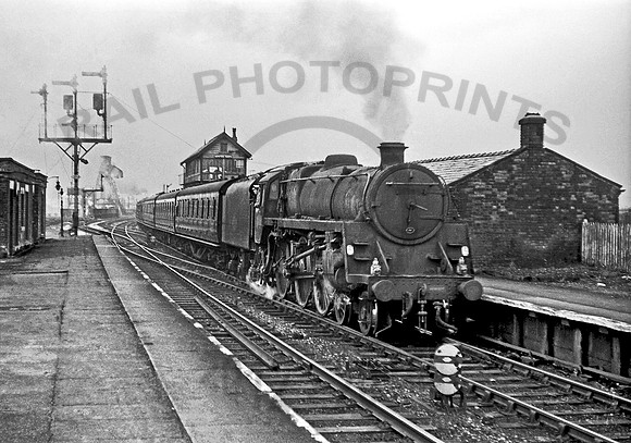 731x  Newton Heath Station 1965 GE731