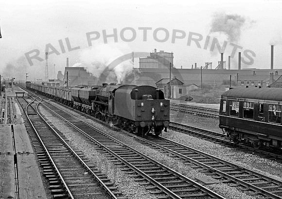 Black 5  IRLAM 0365 RPC481