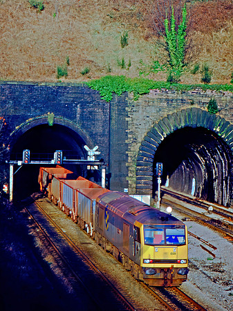 60029 Newport Tunnels 161293  BR351