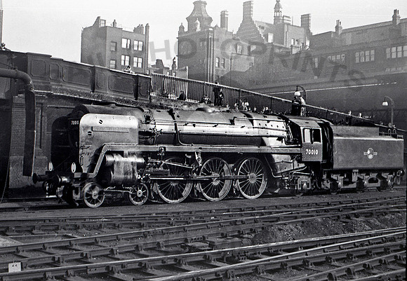 70010 Liverpool Street 1158 RW385