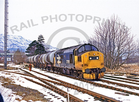 37183-Crianlarich-Lower-130387-JC1