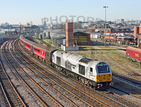 67029-Bristol-090208-JC08
