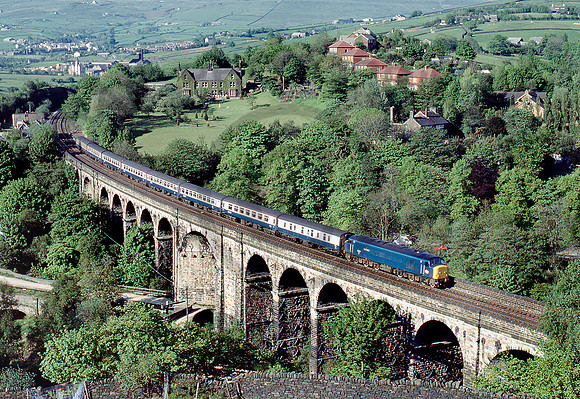 45144-Y-Saddleworth-310585-BR223