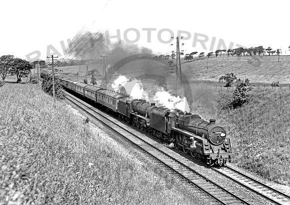 73120 Brackenhill Junction 040766 Cross120