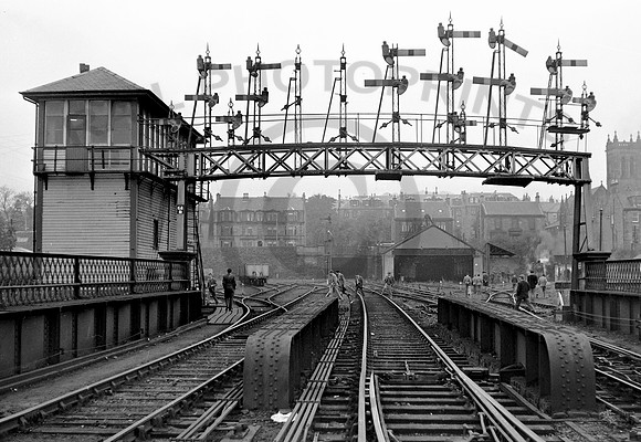 Greenock Princes Pier shed 1955 DC290