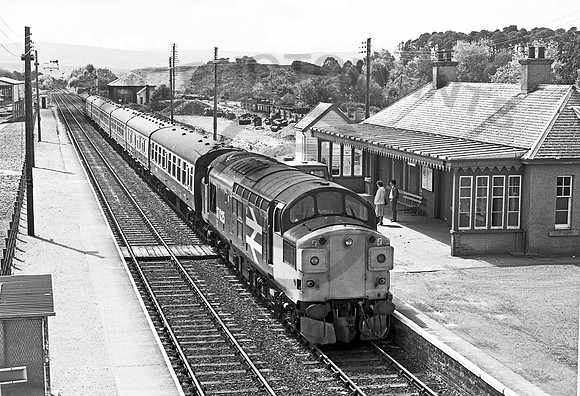 37025 Muir of Ord 190685 JC380