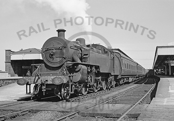 53 Portadown 310864 HB64Q404