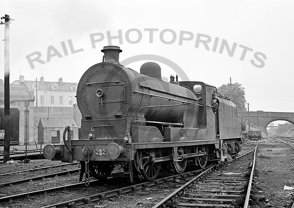33 Portadown 030964 HB64R416