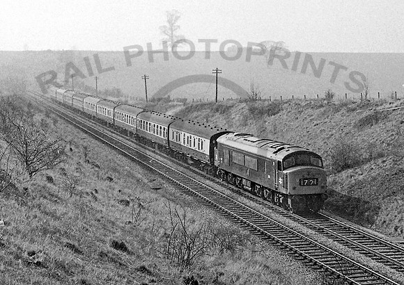 138 Cheltenham Racecourse 160371  JM760