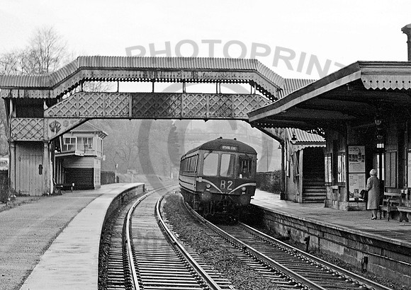 DMU Box  010165 HB64Y468