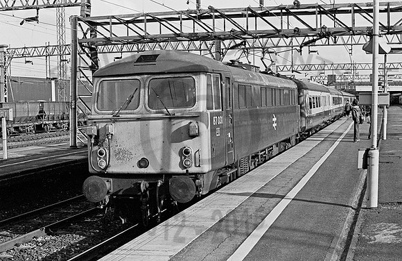 87031-Y-Nuneaton-270378-JC