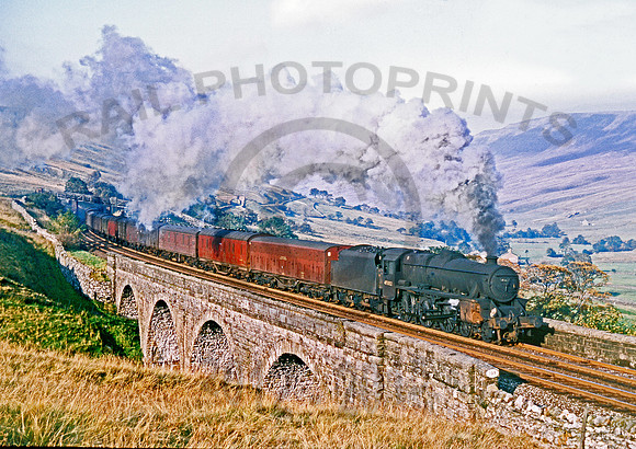 45082 Ais Gill Viaduct 0965 DCC051