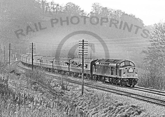 40118 Frampton Mansell 351