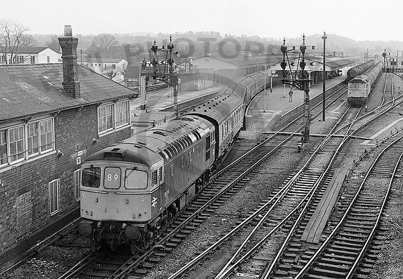 33035-Y-Westbury-020484-HB504