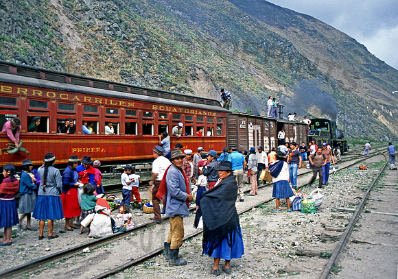 G & Q Train Sibambe 121288 RPE270