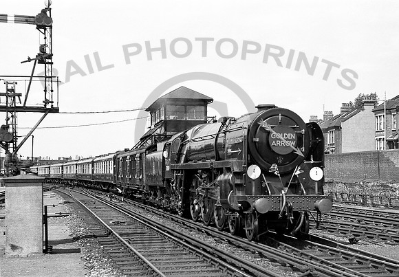 70004 Herne Hill 1953 JDC222