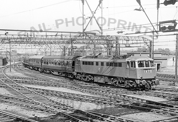 E3066 Crewe 1963 CW253