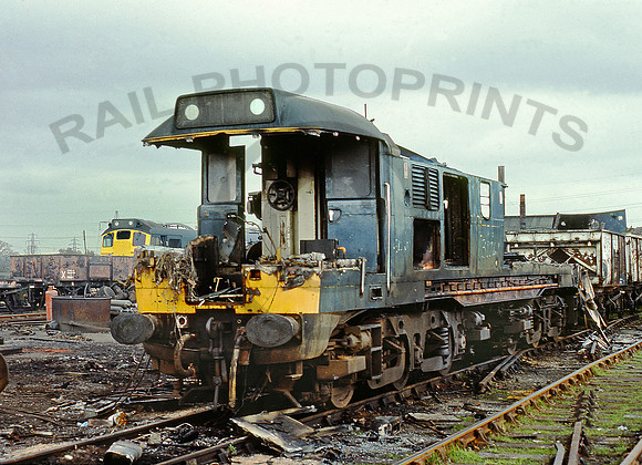 31241 Swindon Scrapyard 290482 GEC241