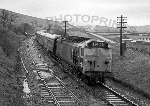 50031 Near Ais Gill 140376 DCC252