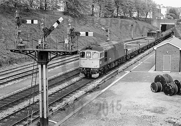 33059-Y-ExeterCentral-130584-HB619