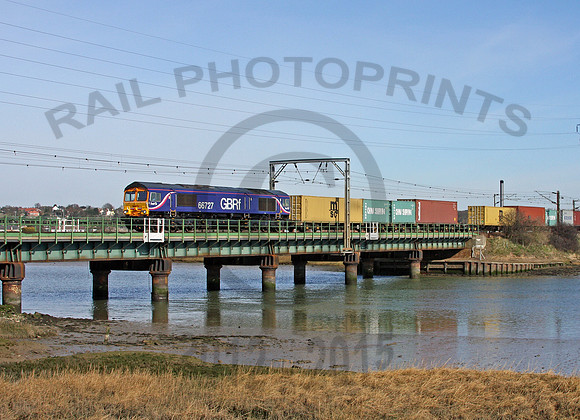 66727-Y-Manningtree-050308-JC085
