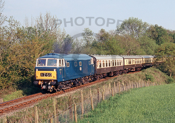D7017-Trebles Holford-060595-JC737