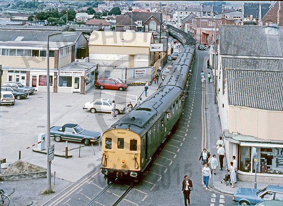 203001 Weymouth Quay 080887 DC035
