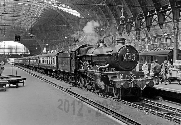 7027 Paddington 0363  RAW162