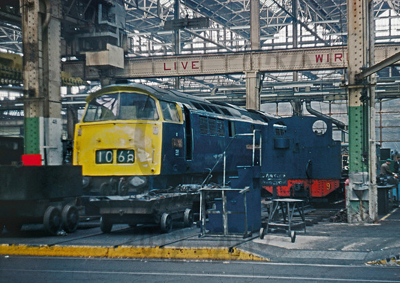 1068 Swindon Works  210577 GS947