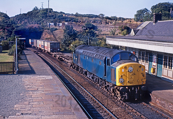 40047 North Queensferry   1976 DA083