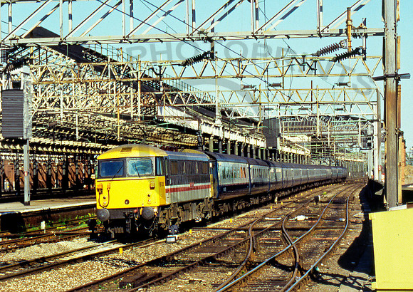87018-Y-Rugby-300585-JC