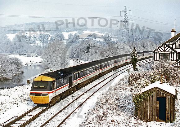 43037 Cowley Bridge 010291 JM488