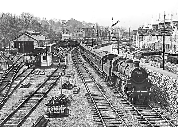 76027 Radstock 030465 HB65E868