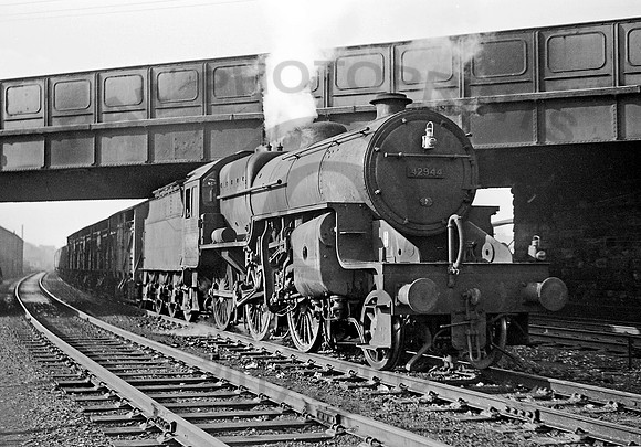 42944-Derby-0363-RPC080