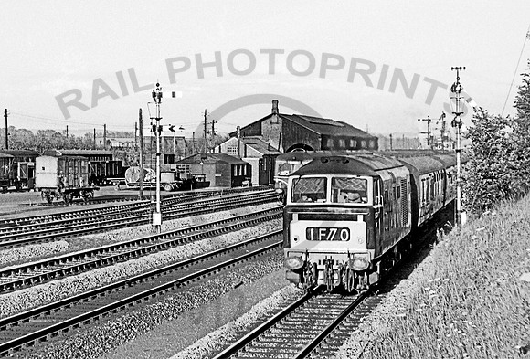 D7089 Didcot 0663 DA102