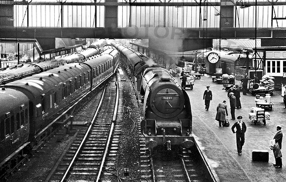 46233 Carlisle Citadel 1956 GEC