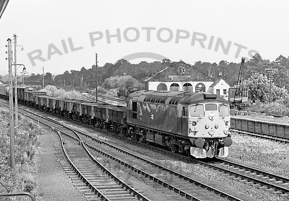 26022-Aviemore-010678-JC5