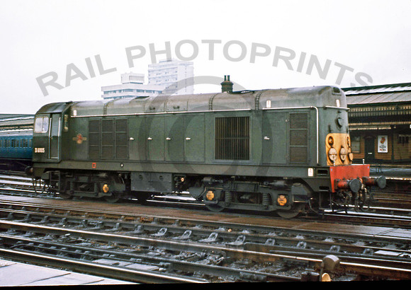 D8005 Clapham Junction 140369  RPC125