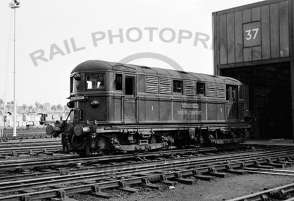 1 Neasden 090961 HB990